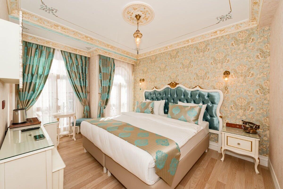 1453 Hotel