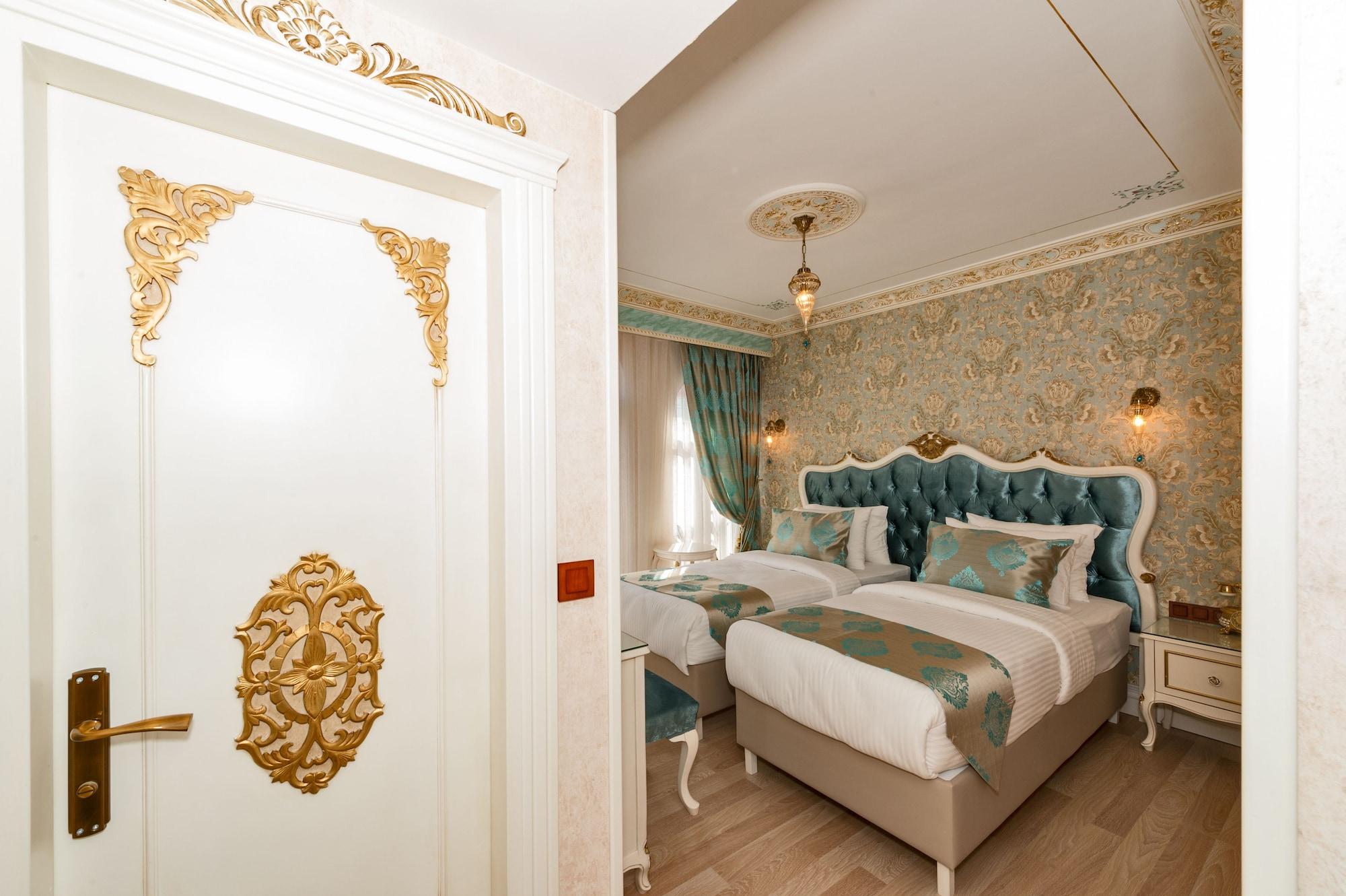 Hotel 1453 3*